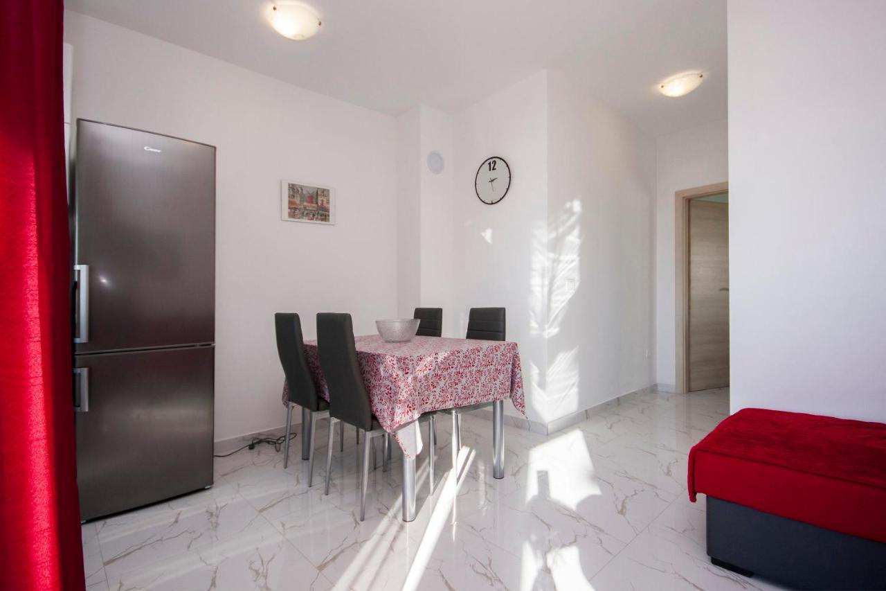 Apartments Osti Rogoznica  Bagian luar foto