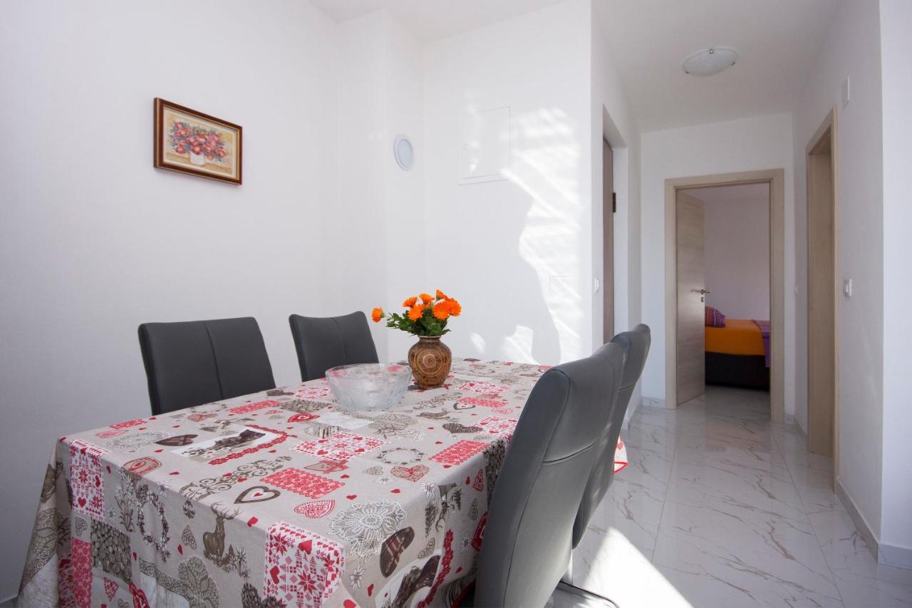 Apartments Osti Rogoznica  Bagian luar foto
