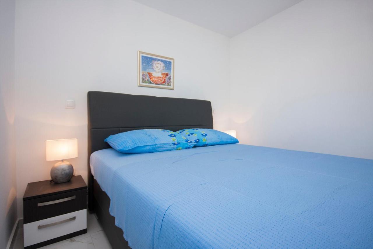 Apartments Osti Rogoznica  Bagian luar foto
